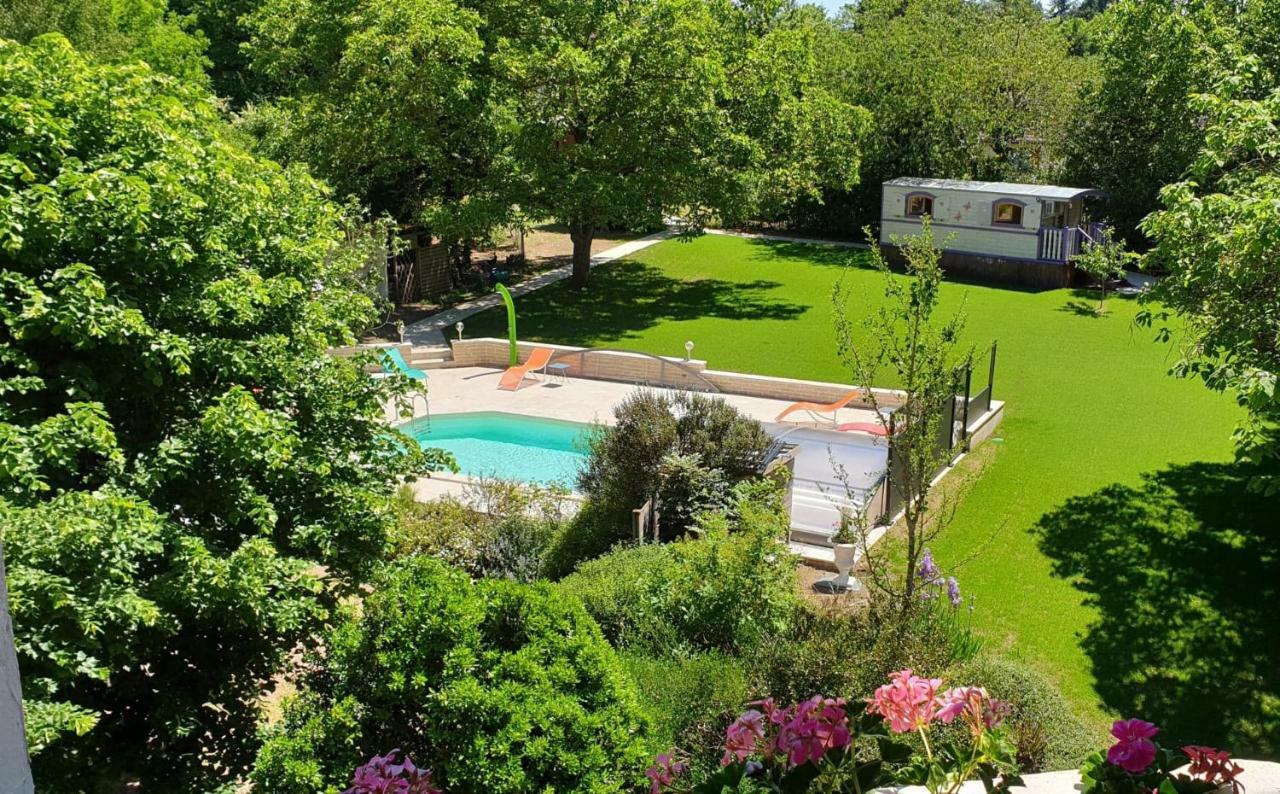 Bed and Breakfast La Pouillyzotte Екстер'єр фото